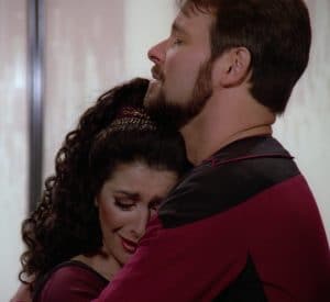 Troi_and_Riker_say_farewell