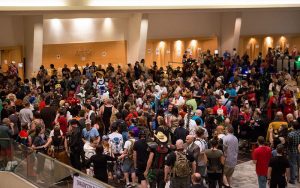 dragoncon2015_crowd_mwalljasper_oneuseonly-800x500