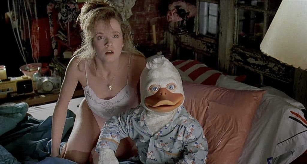 howard-the-duck-movie-beverly-bed23
