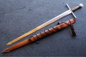 arming sword