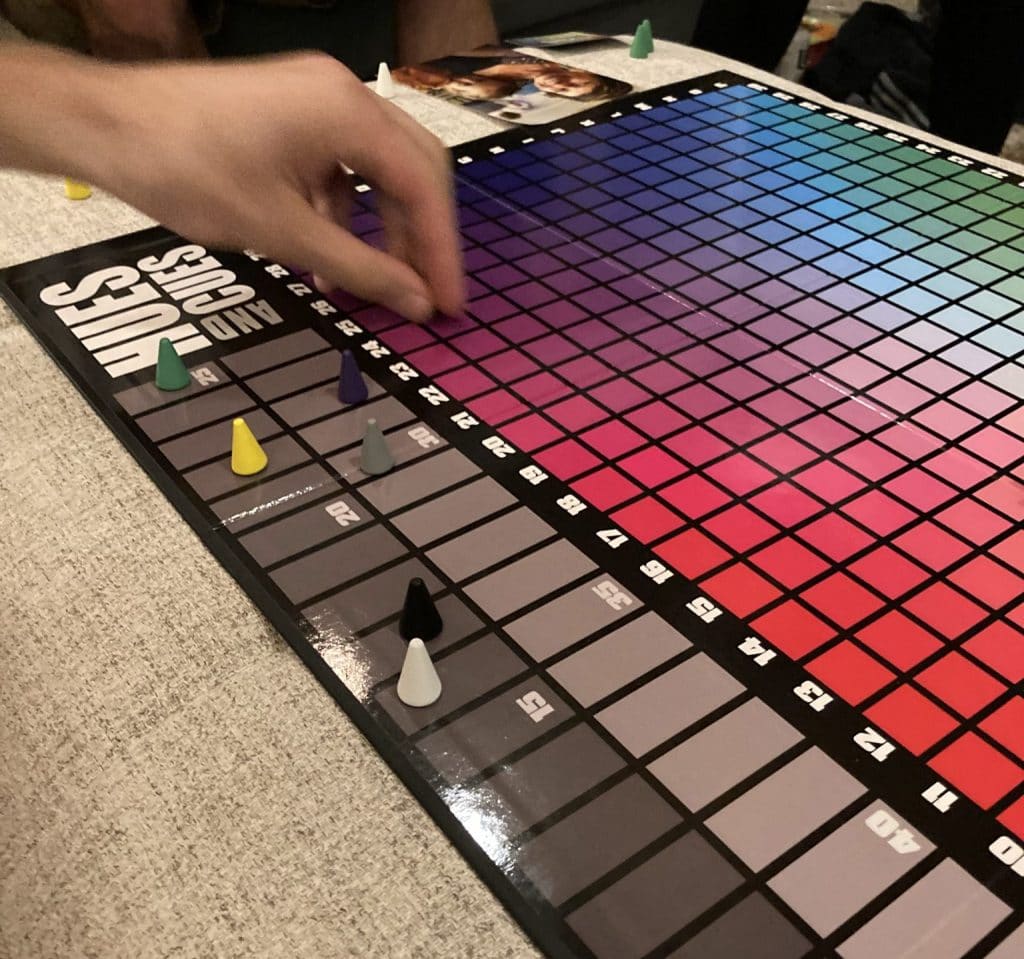 Hues and Cues Board Game Scoring Track